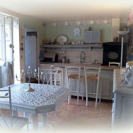 La Maison D'Hocquincourt Bléneau Buitenkant foto