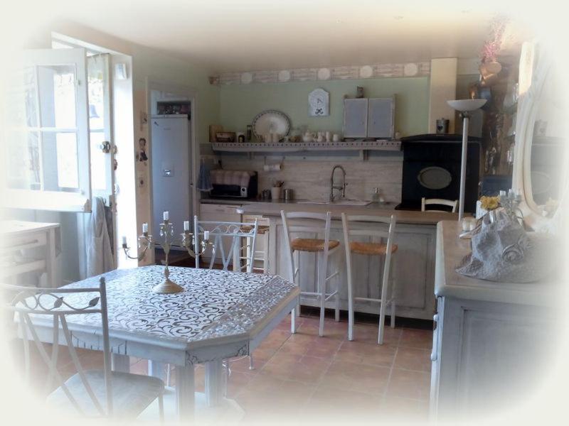 La Maison D'Hocquincourt Bléneau Buitenkant foto
